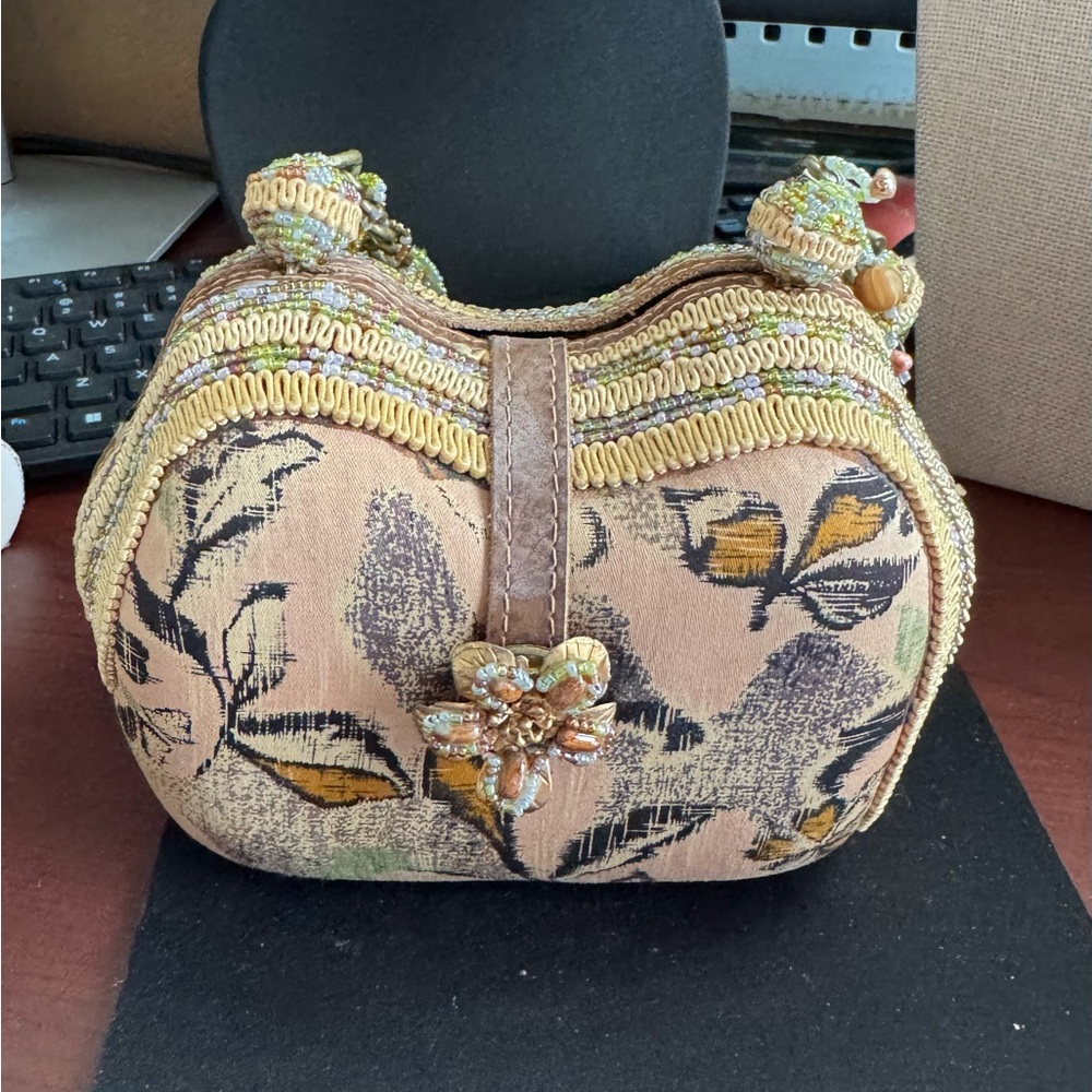 Vintage Mary Frances Floral Shoulder Handbag with Beaded Gold/Brown/Vrs Accents - Picture 8 of 14